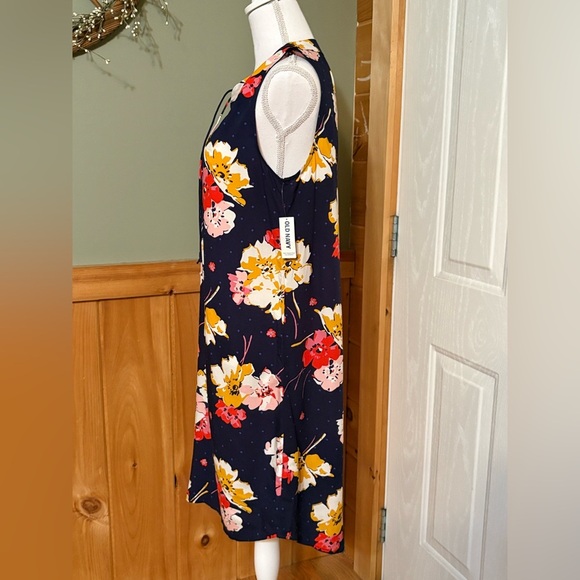 Old Navy Floral Sleeveless Dress - Navy - Lightweight size M Tall. NWT - Picture 3 of 14